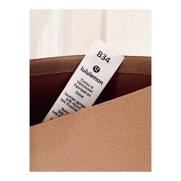LULULEMON HOLD TRUE BRA 34B •NWT• - Picture 2 of 3